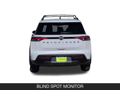 New 2026 Nissan Pathfinder SV image 9