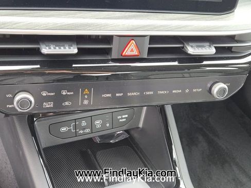 New 2026 Kia K5 EX image 19