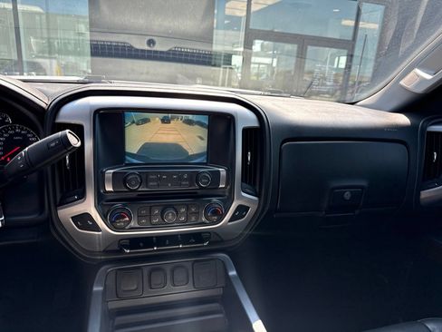 Used 2018 GMC Sierra 1500 SLT w/ SLT Premium Package AWD/4WD image 16