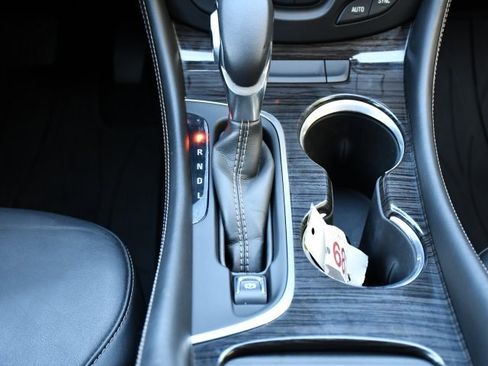 Used 2017 Buick Envision Essence image 28