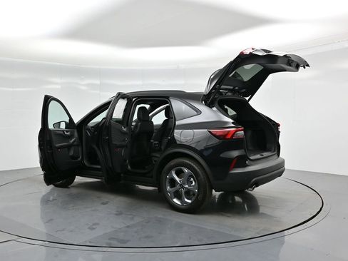 New 2025 Ford Escape ST-Line w/ Tech Pack #1 image 32