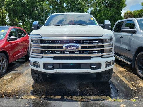 Used 2024 Ford F350 Platinum w/ Tremor Off-Road Package AWD/4WD image 2