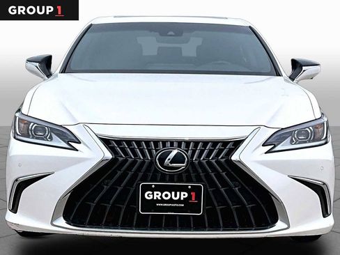 Used 2023 Lexus ES 350 w/ Premium Package FWD image 4