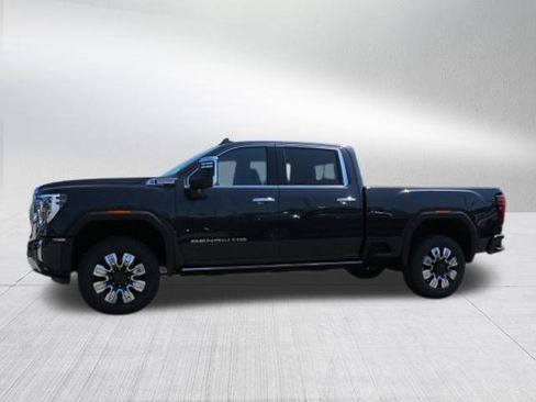 New 2025 GMC Sierra 2500 Denali w/ Denali Reserve Package image 8