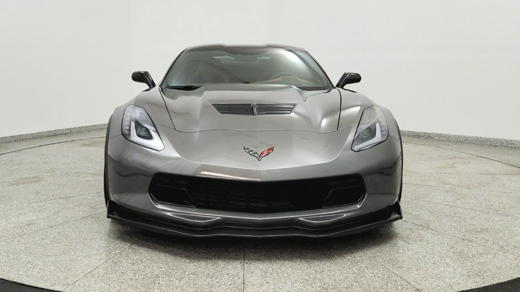 Used 2015 Chevrolet Corvette Z06 w/ 3LZ Preferred Equipment Group RWD image 8