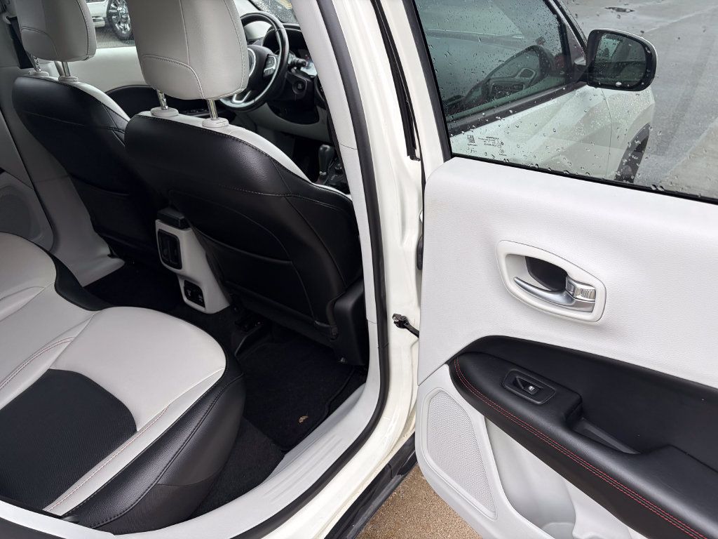 Used 2020 Jeep Compass Limited AWD/4WD image 15