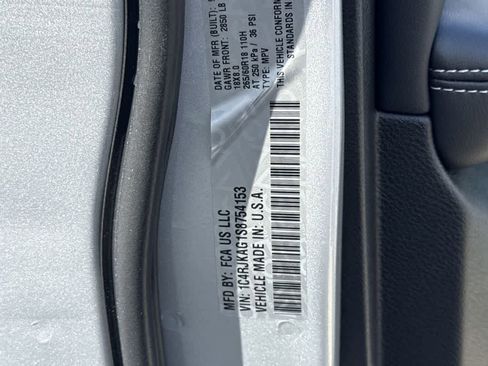 New 2025 Jeep Grand Cherokee L Altitude AWD/4WD image 26