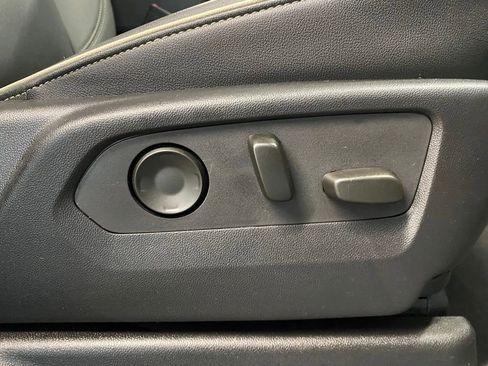 Used 2024 Chevrolet Tahoe Premier w/ Premium Package image 54