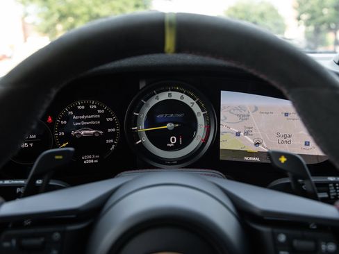 Certified 2023 Porsche 911 GT3 RS RWD image 14