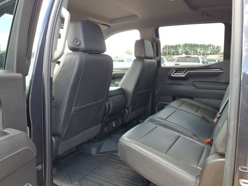 Used 2025 GMC Sierra 1500 SLT RWD image 24
