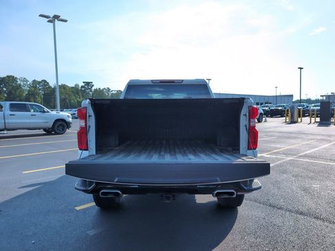 Used 2021 Chevrolet Silverado 1500 LT Trail Boss w/ Bed Protection Package AWD/4WD image 6