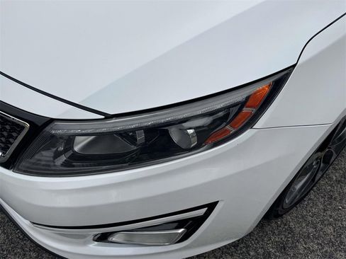 Used 2015 Kia Optima SX w/ SX Turbo Premium Package image 9