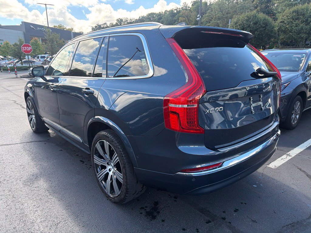 Certified 2025 Volvo XC90 T8 Plus w/ Protection Package Premier AWD/4WD image 2