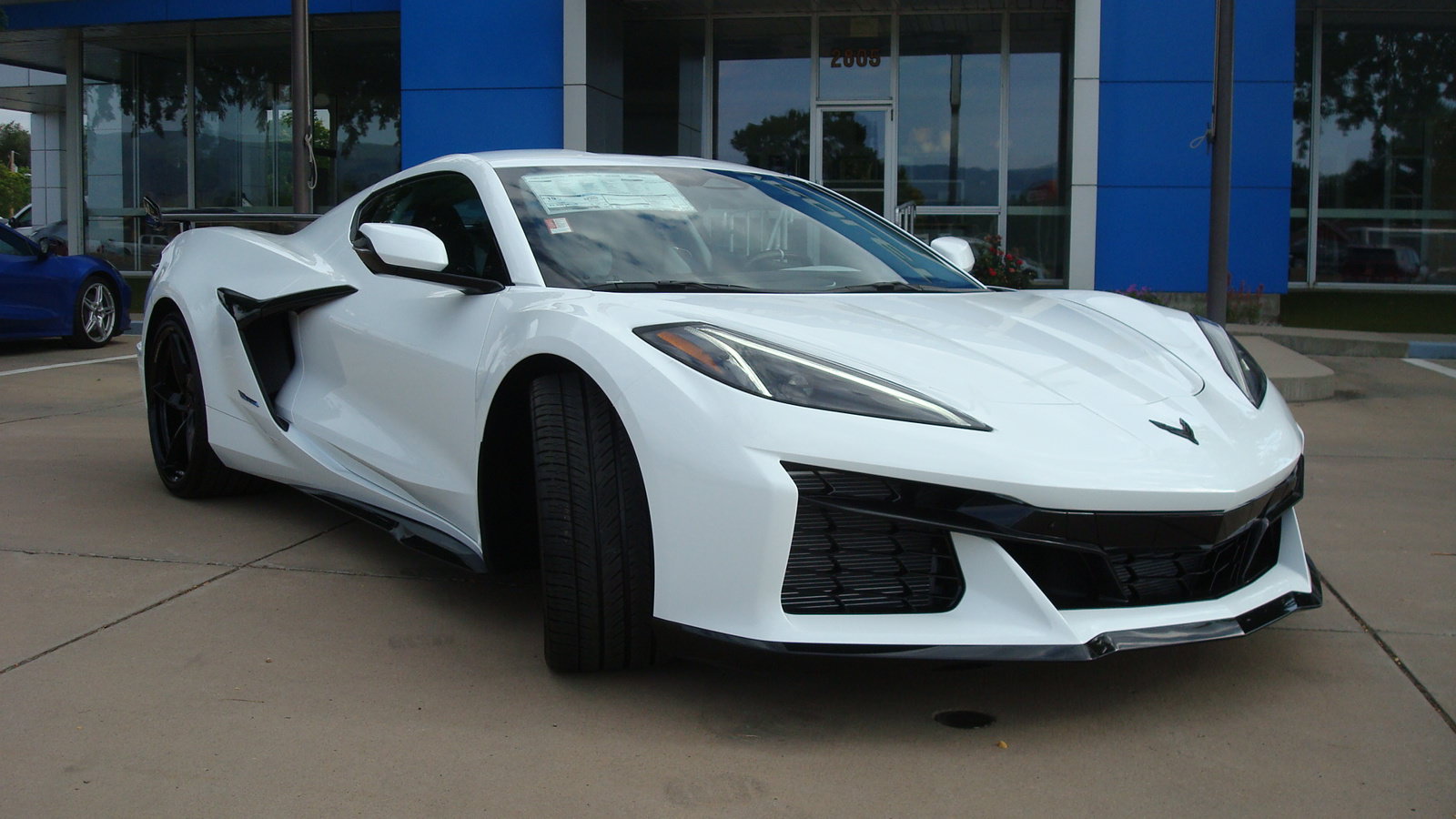 New 2026 Chevrolet Corvette E-Ray AWD/4WD image 3