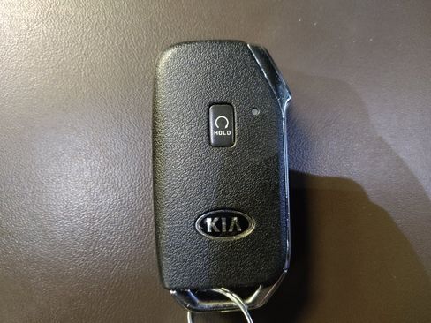 Used 2021 Kia Telluride SX w/ Towing Package AWD/4WD image 32