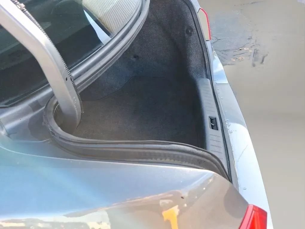 Used 2017 Nissan Sentra SV FWD image 17