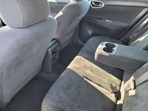 Used 2013 Nissan Sentra SV FWD image 8