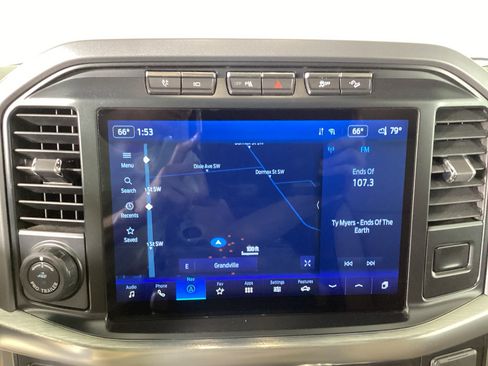 Used 2022 Ford F150 Lariat w/ Equipment Group 502A High AWD/4WD image 32