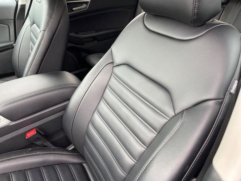 Certified 2023 Ford Edge SEL w/ Convenience Package image 21