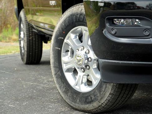 New 2025 RAM 2500 Lone Star image 4