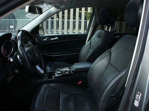 Used 2018 Mercedes-Benz GLS 550 4MATIC image 15