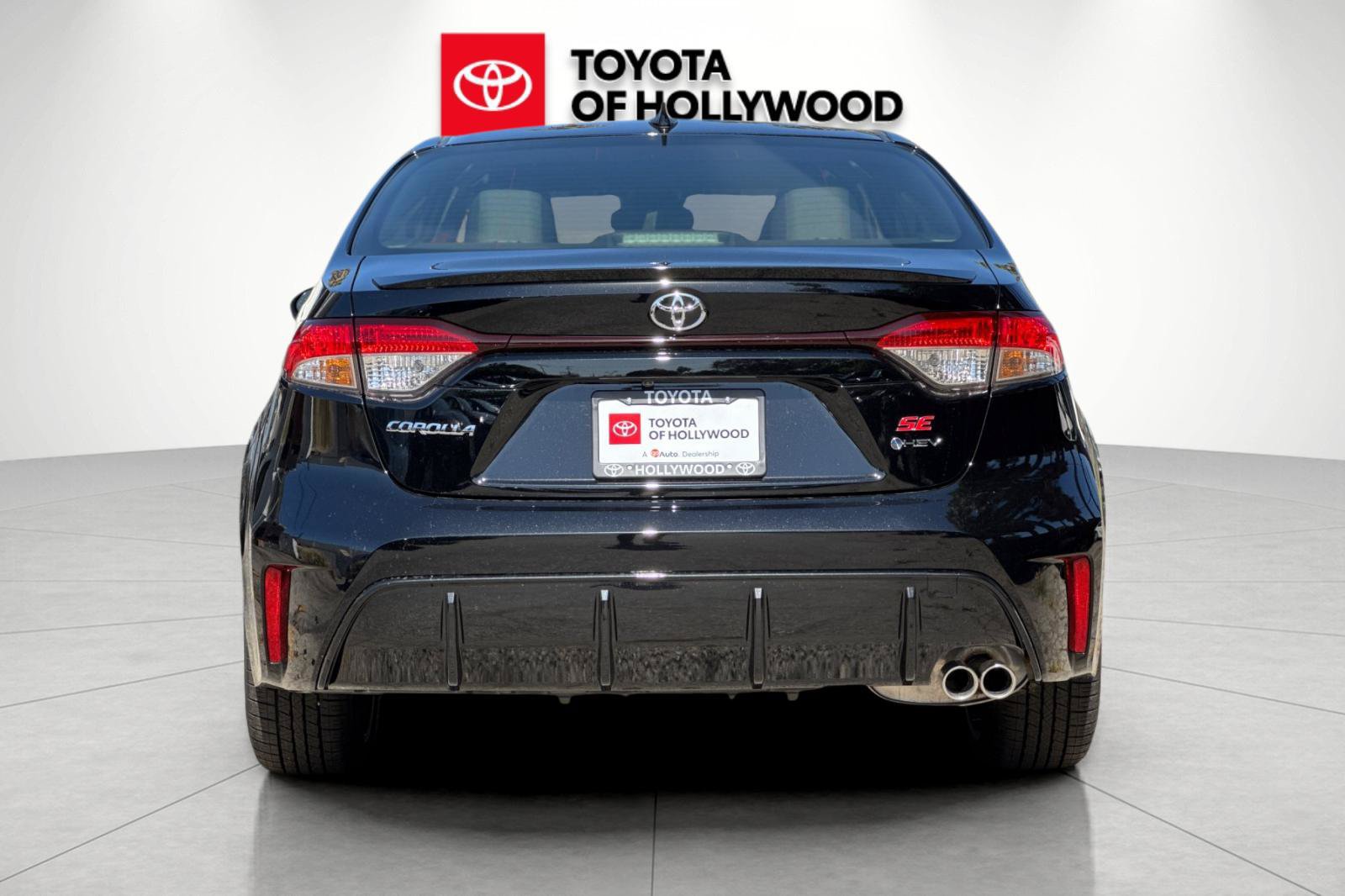 New 2027 Toyota Corolla SE w/ SE Premium Package FWD image 5