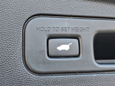 Certified 2023 Acura MDX SH-AWD w/ Technology Package image 32