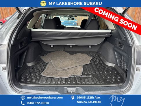 Used 2025 Subaru Outback Premium image 15