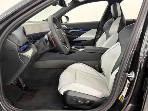 New 2027 BMW M5 Touring w/ M Driver's Package AWD/4WD image 5
