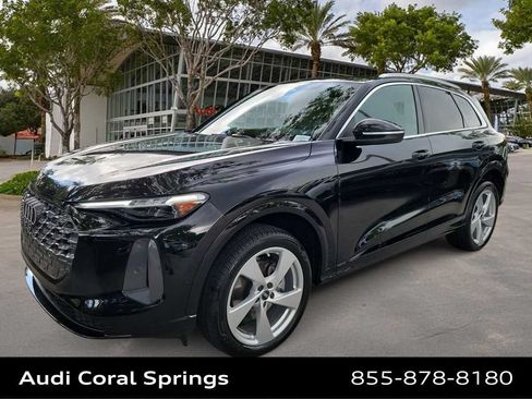 Certified 2025 Audi Q5 Premium w/ Premium Plus AWD/4WD image 1