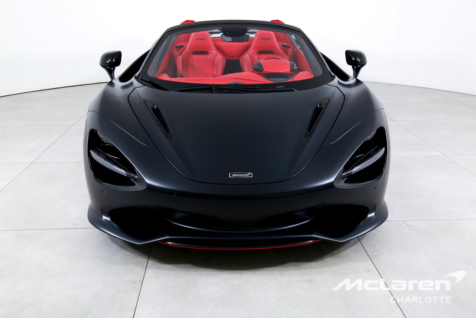 Used 2025 McLaren 750S Spider RWD image 5