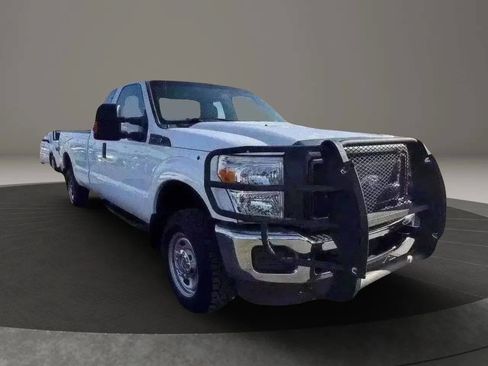 Used 2016 Ford F250 XL w/ Power Equipment Group image 11
