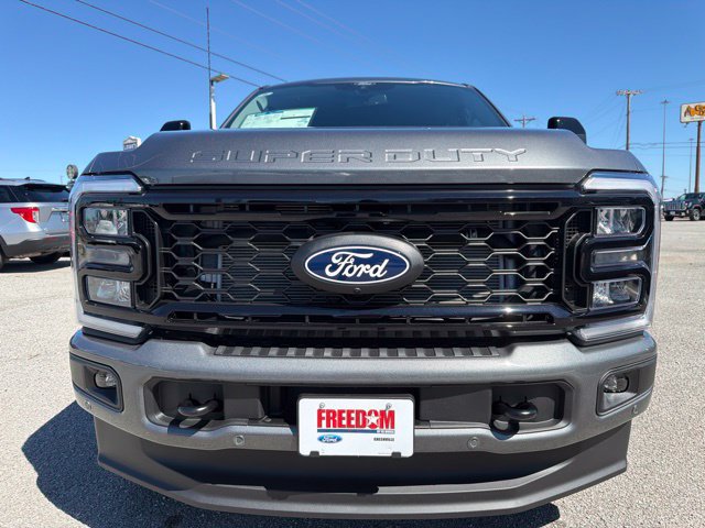 New 2027 Ford F350 Lariat w/ Black Appearance Package AWD/4WD image 2