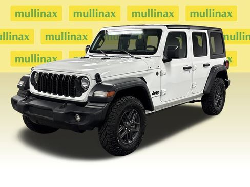 Used 2024 Jeep Wrangler Sport S image 6