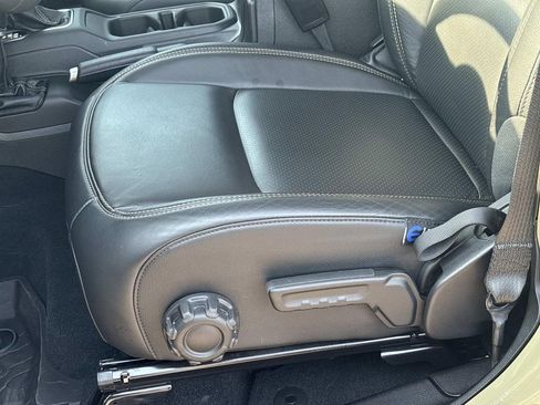 New 2025 Jeep Wrangler Sport S image 23