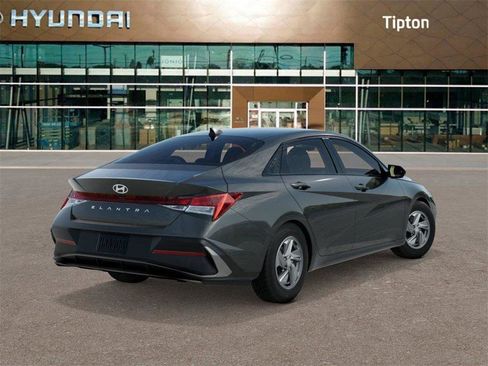 New 2026 Hyundai Elantra SE w/ Cargo Package image 4