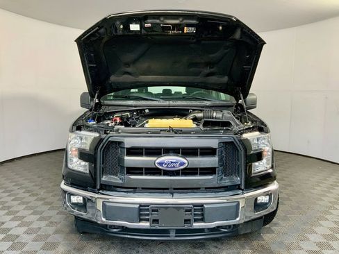 Used 2017 Ford F150 XL w/ Equipment Group 101A Mid image 5