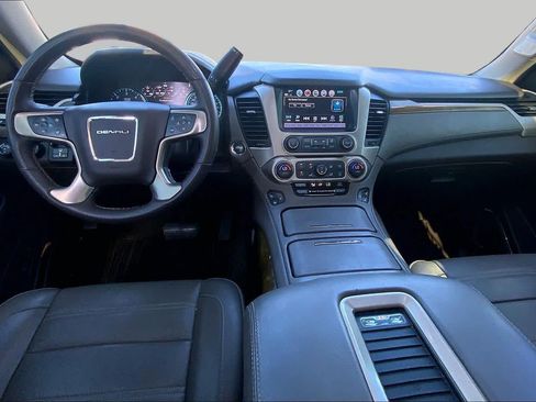 Used 2017 GMC Yukon Denali w/ Open Road Package AWD/4WD image 14