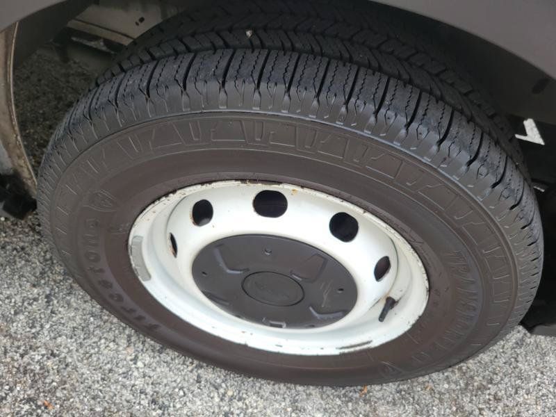 Used 2020 Ford Transit 150 Low Roof RWD image 15