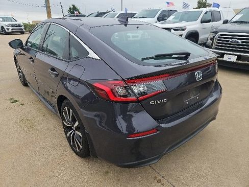 Used 2022 Honda Civic EX-L image 4