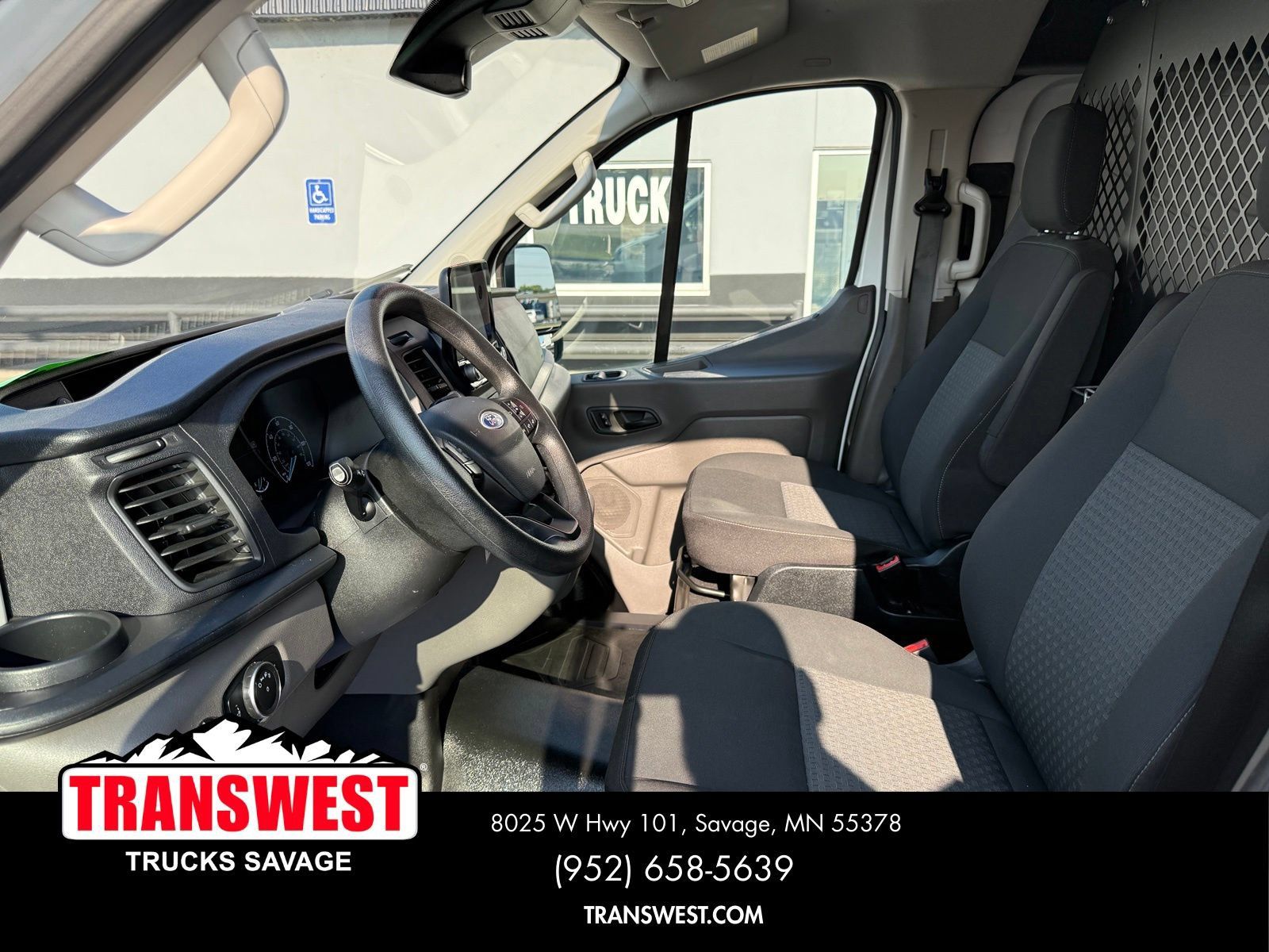 Used 2020 Ford Transit 150 Low Roof RWD image 5