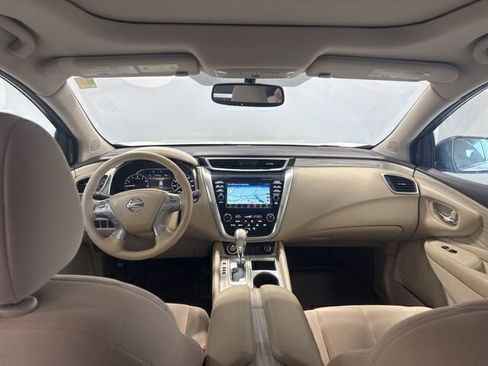 Used 2018 Nissan Murano SV w/ Premium Package FWD image 19