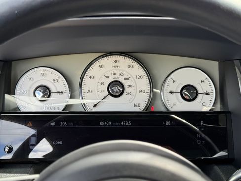 Used 2020 Rolls-Royce Ghost RWD image 39