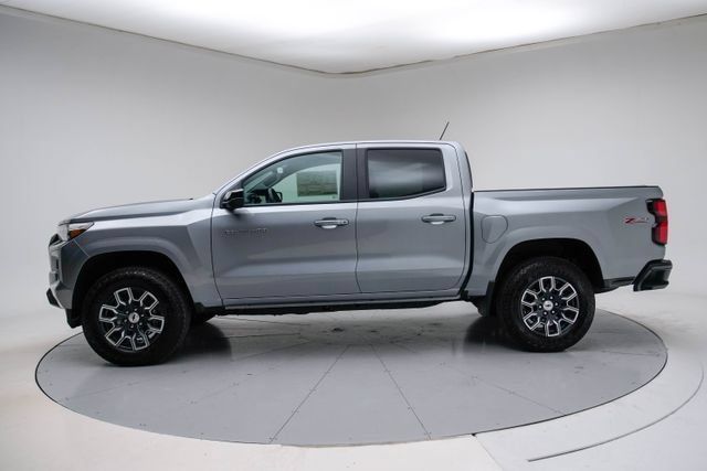 New 2026 Chevrolet Colorado Z71 w/ Technology Package AWD/4WD image 3