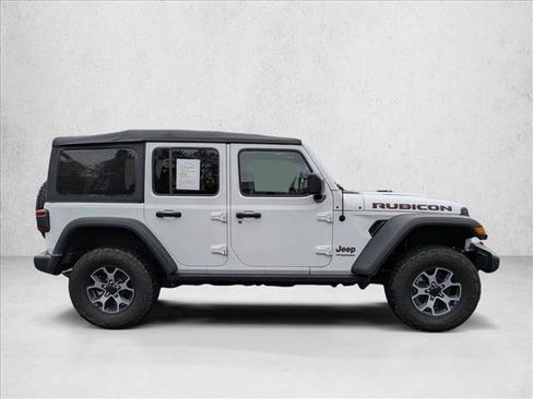 Used 2022 Jeep Wrangler Unlimited Rubicon w/ Safety Group AWD/4WD image 4