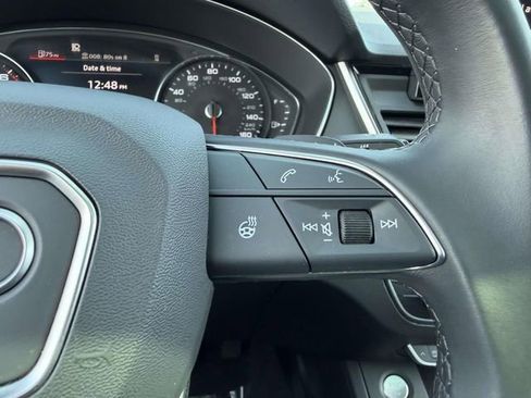 Used 2023 Audi Q5 2.0T Premium w/ Convenience Package image 26