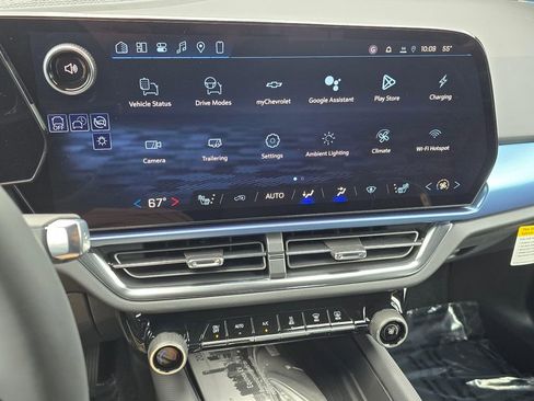 New 2026 Chevrolet Equinox EV LT AWD/4WD image 25