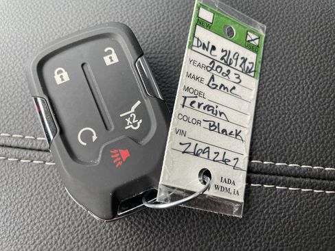 Used 2023 GMC Terrain Denali w/ LPO, Floor Liner Package image 33