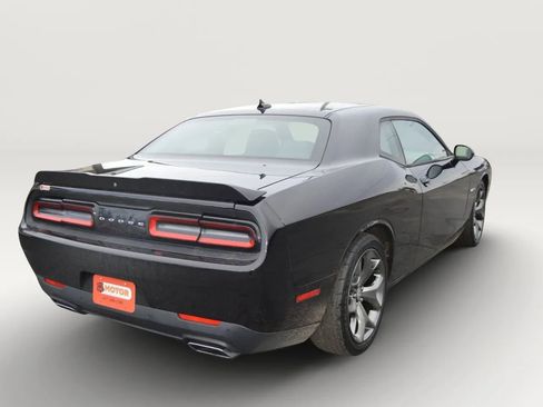 Used 2015 Dodge Challenger R/T Plus RWD image 11