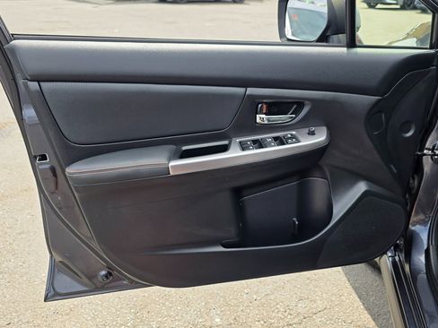 Used 2017 Subaru Crosstrek 2.0i Limited image 30